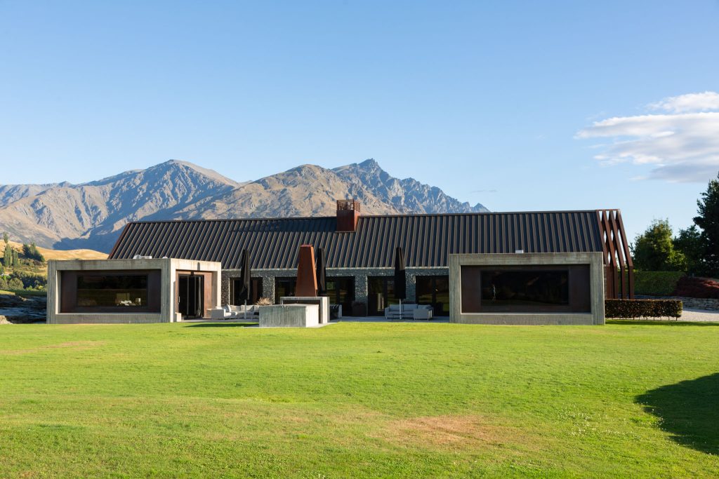98 Domain Road, Queenstown