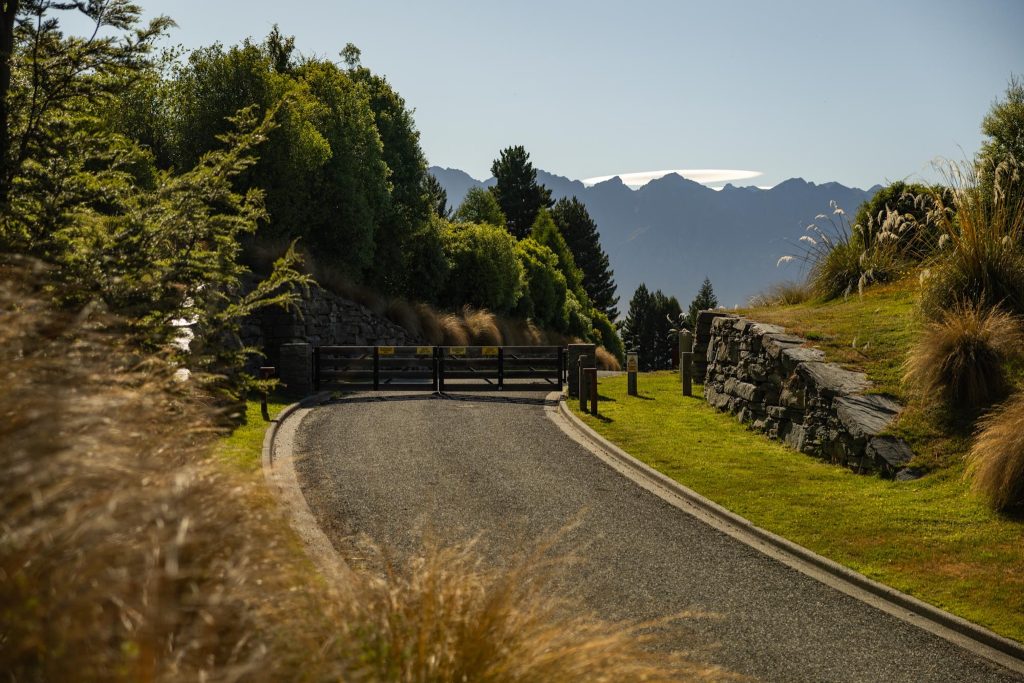 12 Forestlines Rise, Queenstown