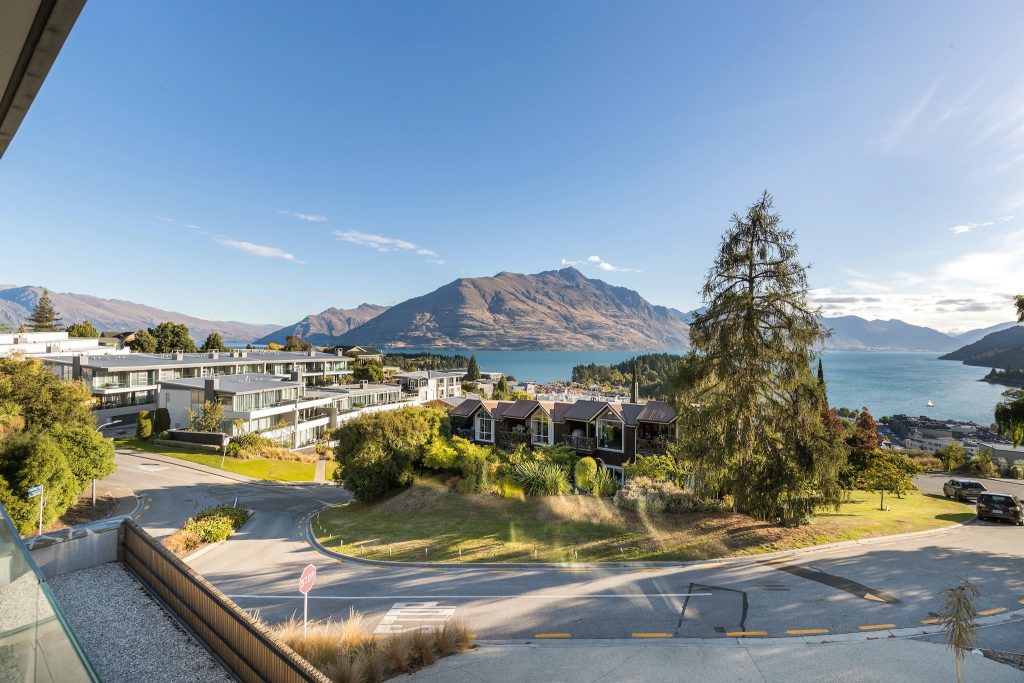 Kerry Drive, Queenstown Hill