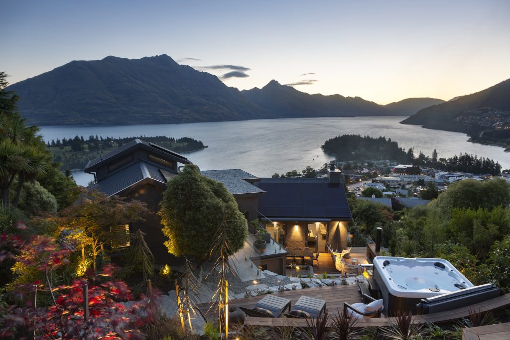 38 Edinburgh Drive, Queenstown Hill