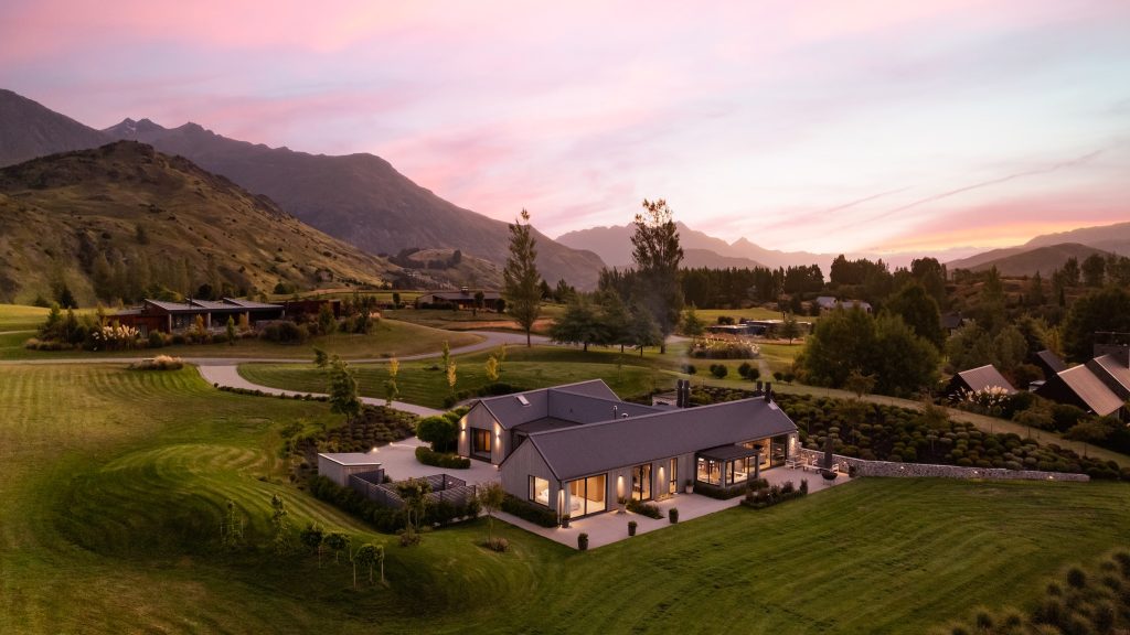 5 Bloxham Lane, Bendemeer, Queenstown