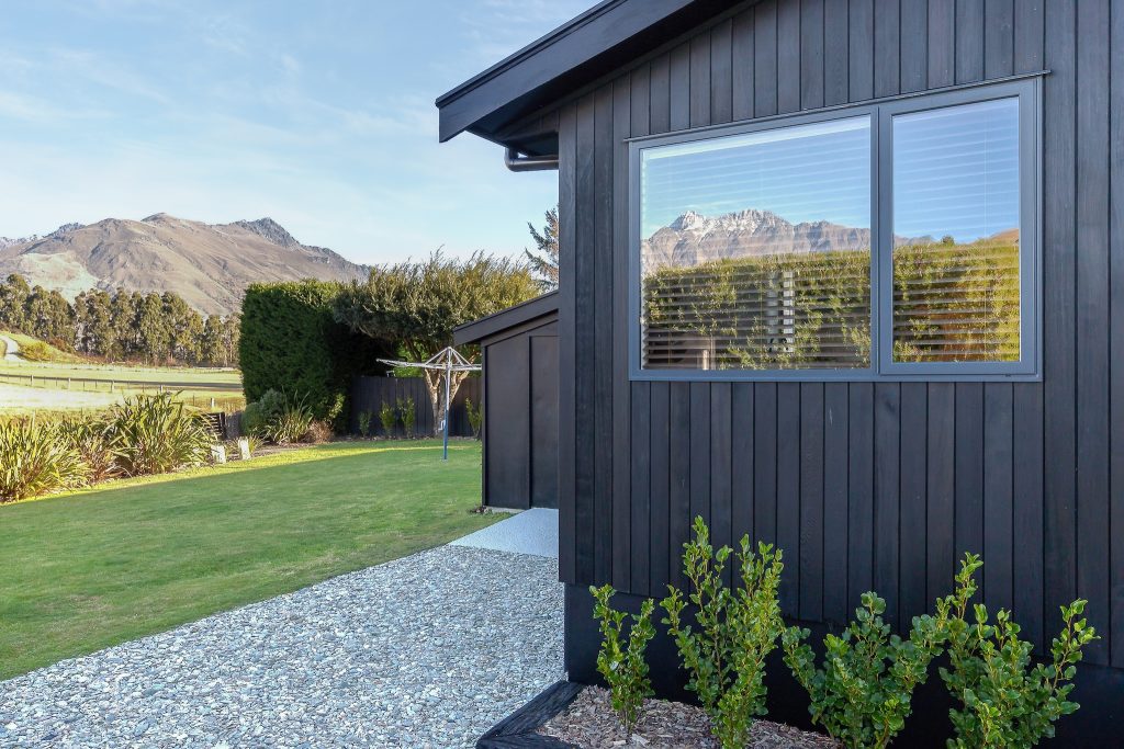 65 Oregon Drive, Kelvin Heights, Queenstown