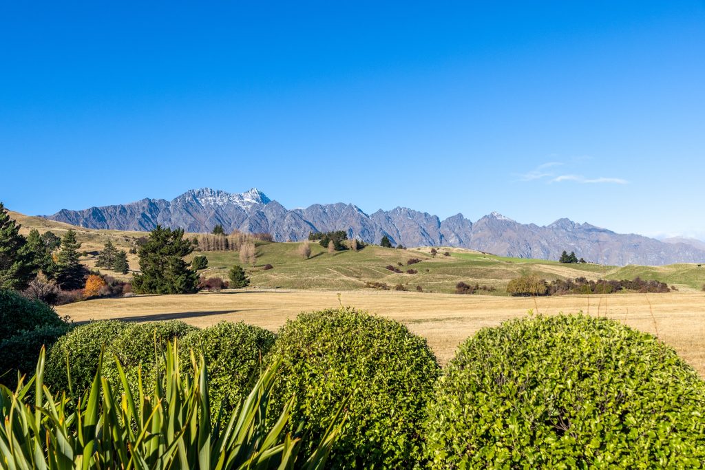 65 Oregon Drive, Kelvin Heights, Queenstown